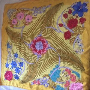 Authentic Hermés Scarf